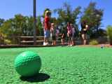 mini golf_800x600