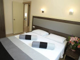 Rizom Holiday Village room2_800x600